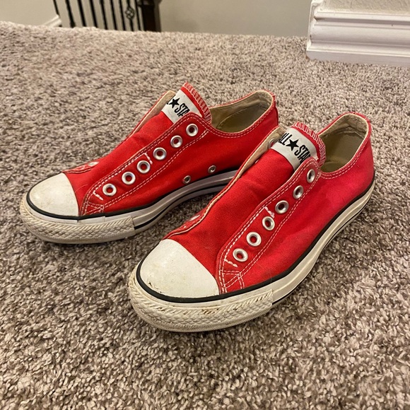red converse slip on